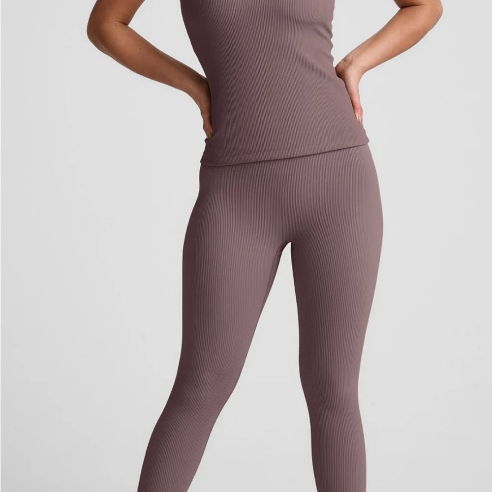 Stylish Ribbed woodland-colored Leggings and Tank from Beyond Yoga